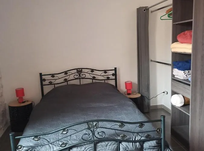 Porte Rouge Διαμέρισμα Capendu